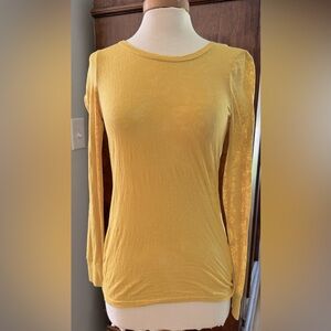 Women’s BKE YELLOW top